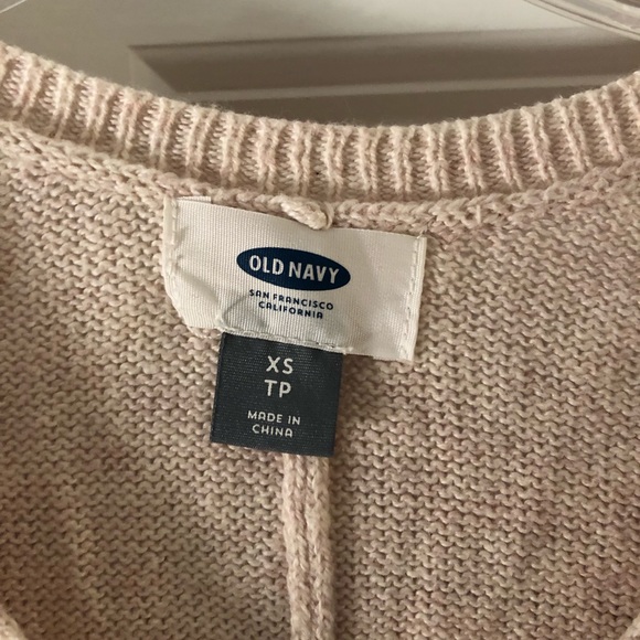 Cute beige sweater - Picture 2 of 2